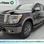 2017 Nissan Titan Crew Cab Platinum Reserve 5.5 ft - truck (Nissan Titan Black)