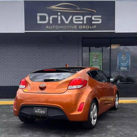 2013 Hyundai Veloster - Financing Available!