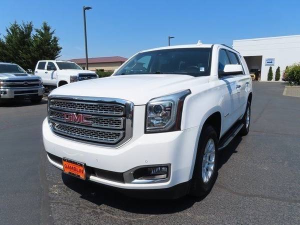 2017 GMC Yukon SLT 1GKS2BKC3HR148029 - $31,996