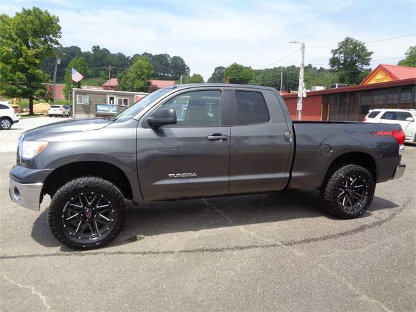 2012 Toyota Tundra Doublecab 4WD V8 SR5 TRD *Gray* - $22,995 (Franklin, North Carolina)