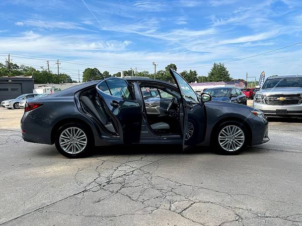 2015 Lexus ES 350  PRICED TO SELL! - $22,999 (2604 Teletec Plaza Rd. Wake Forest, NC 27587)