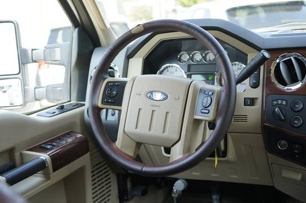 2008 Ford Super Duty F-450 DRW King Ranch - $27,997