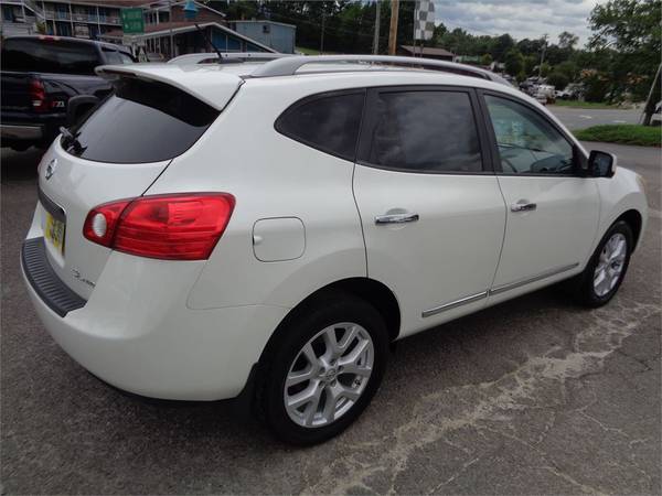 2012 Nissan Rogue SL AWD LOADED *White* - $11,995 (Franklin, North Carolina)