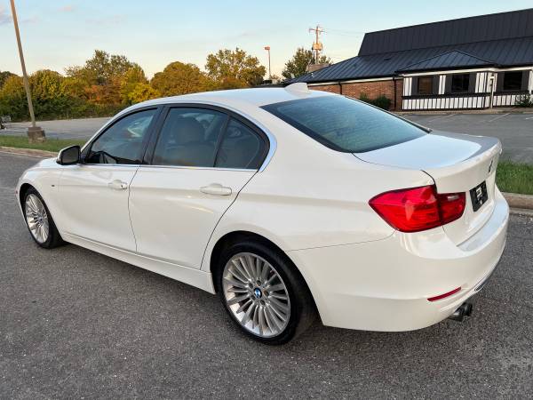 2012 BMW 328i PRICED TO SELL FAST!!! - $4,995 (Matthews)