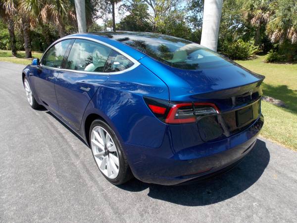 2020 Tesla Model 3 Long Range AWD - $32,790 (Vero beach)