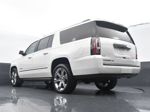 Used 2019 GMC Yukon XL 4WD 4D Sport Utility / SUV Denali (call 256-676-9717)