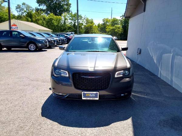 2021 Chrysler 300 S - $29,500 (+ GUARANTEED APPROVAL! 615 AUTO SALES)