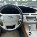 2005 Toyota Avalon XLS - $4,900 (Lancaster)