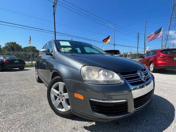 2009 VOLKSWAGEN JETTA SE 4DR SEDAN . - $5,999 (DAS AUTOHAUS IN CLEARWATER)