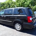 2014 Chrysler Town and Country Touring 4dr Mini Van 7275187811 - $12,900 (Largo)