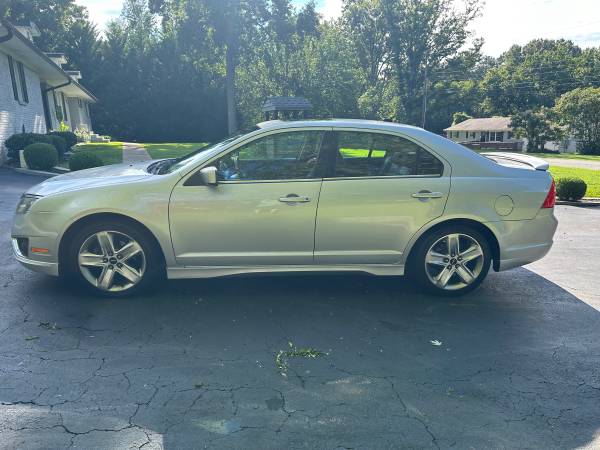 2010 Ford Fusion Sport - $4,900 (Charlotte)