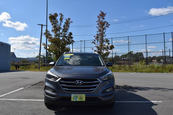 2017 Hyundai Tucson - SE Plus AWD 4dr SUV - $16,995 (Malden)