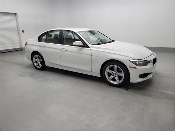 2015 BMW 328i  - sedan (BMW 328i White)