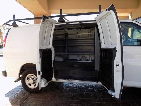 2018 *Chevrolet* *Express* *2500* LIKE NEW CARGO VAN TRADE FINANCE - $26,773 (Chevrolet Express)