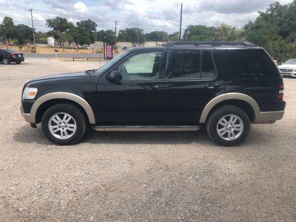 2010 Ford Explorer RWD 4dr Eddie Bauer - $4,995 (WE FINANCE)