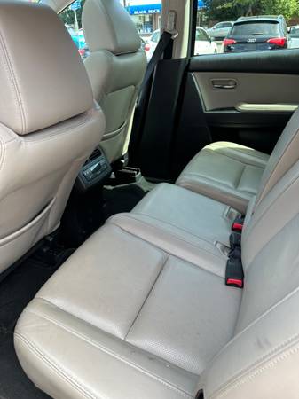 2013 Mazda CX-9 Touring, Clean Title, 3rd Row, v6, Mint, Leather! - $9,500 (Bridgeport CT)