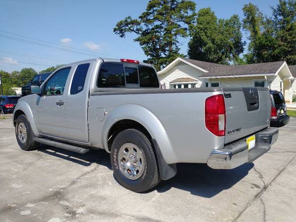 2007 *Nissan* *Frontier *2WD King Cab Automatic XE* SIL - $9,950 (Carsmart Auto Sales /carsmartmotors.com)