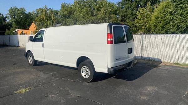 Chevrolet Express 2500 Cargo - BAD CREDIT BANKRUPTCY REPO SSI RETIRED - $30900.00