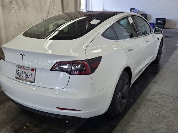 2020 Tesla Model 3 Electric Standard Range Plus Sedan - $359 (Est. payment OAC†)