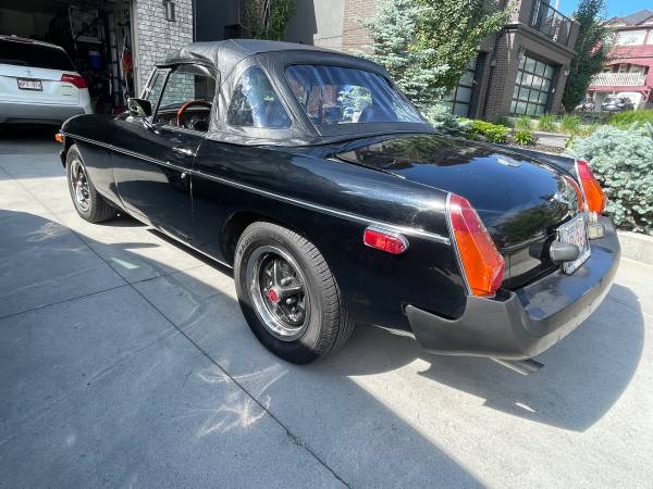 1980 British Leyland MGB Convertible - V8 350 Crate Engine / Automatic - $14,950 (Vancouver)