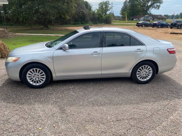 2007 Toyota Camry LE - $7,200 (Independence)