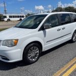 One Owner - 2014 Chrysler Town and Country Minivan - Leather - $10,499 (Baton Rouge)