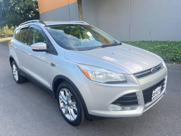 2014 FORD ESCAPE TITANIUM 4DR SUV ECOBOOST/CLEAN CARFAX - $11,995