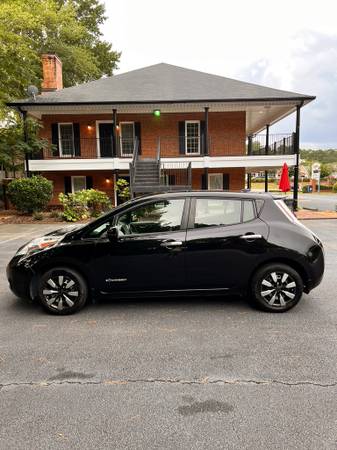 2013 Nissan Leaf S - $6,500 (Roswell)