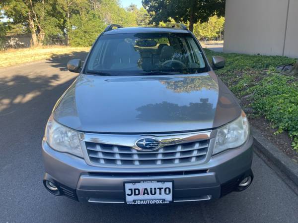 2011 SUBARU FORESTER AWD 4DR AUTO 2.5 LIMITED/CLEAN CARFAX - $10,995
