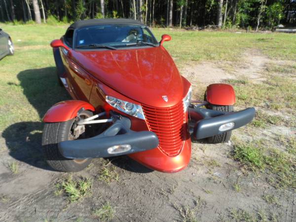 2001 Plymouth Prowler Salsa Red Pearlcoat - $27,900 (wilmington)