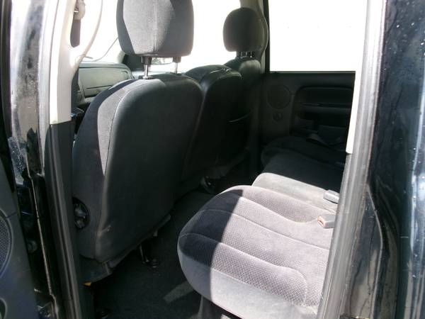 2005 Dodge Ram 1500 Laramie Quad Cab Short Bed 2WD - $5,200 (Wilmington)