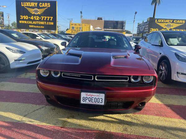2019 Dodge Challenger SXT coupe Octane Red Pearlcoat - $24,999 (CALL 562-614-0130 FOR AVAILABILITY)